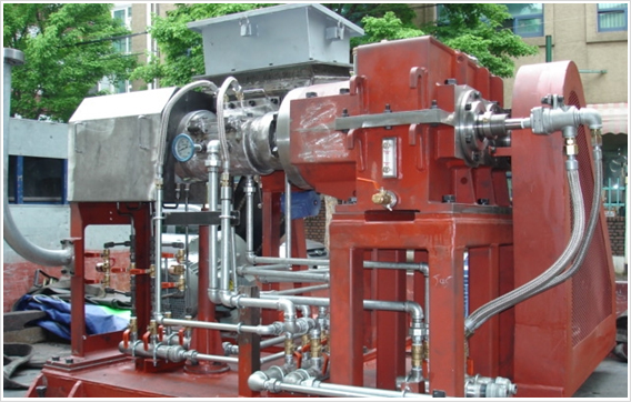  FEED- RUDER EXTRUDER